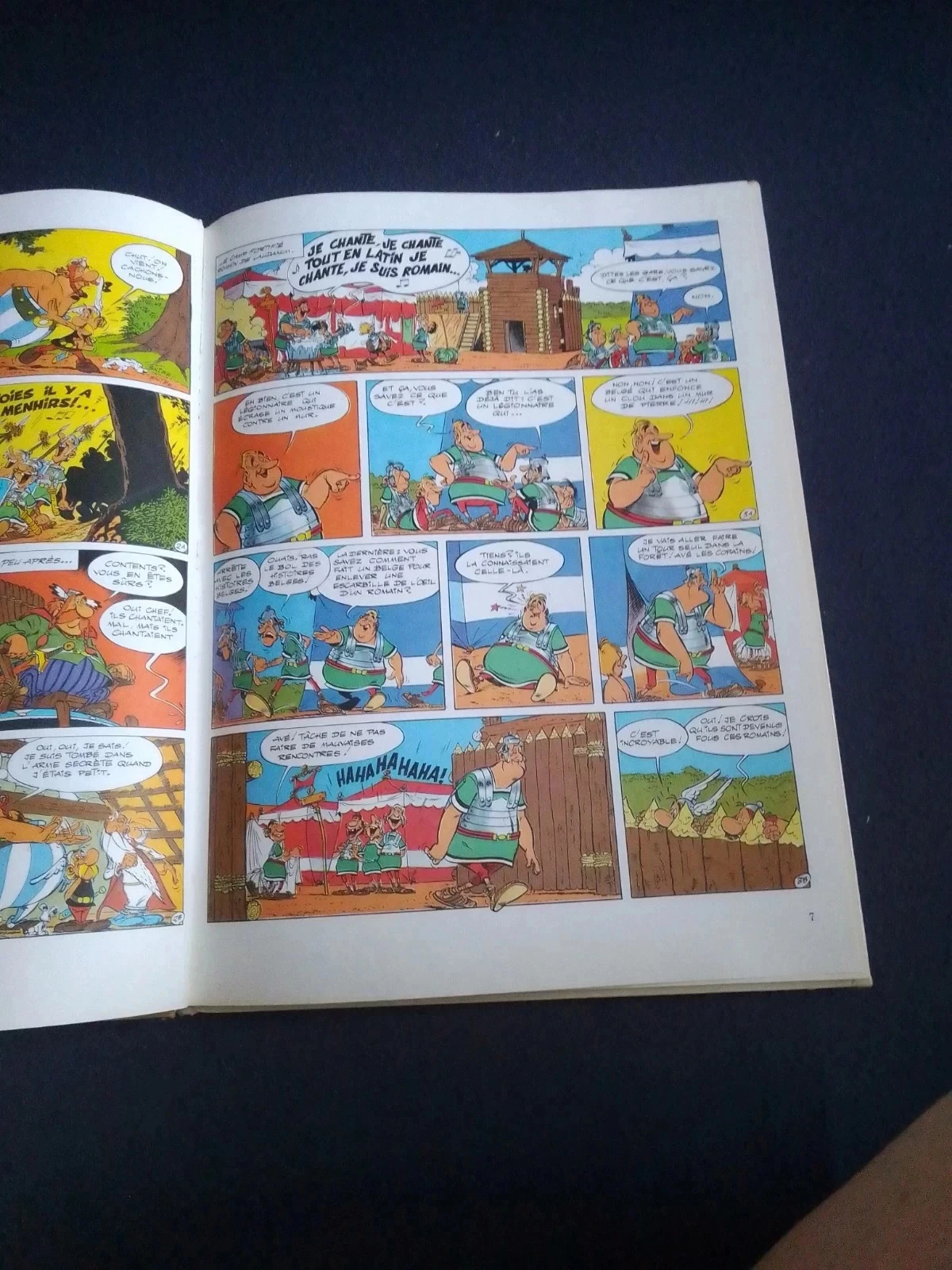 Astérix chez les Belges – photo 5